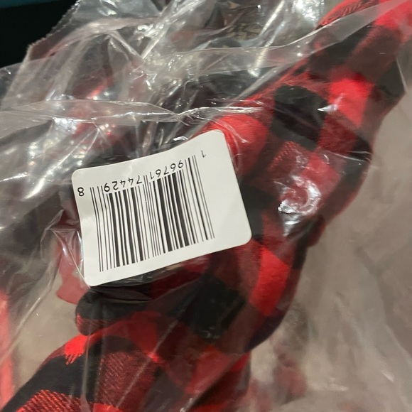 NWT 2 reindeer and 2 matching trees. Sold out in stores and on line. - Picture 7 of 12